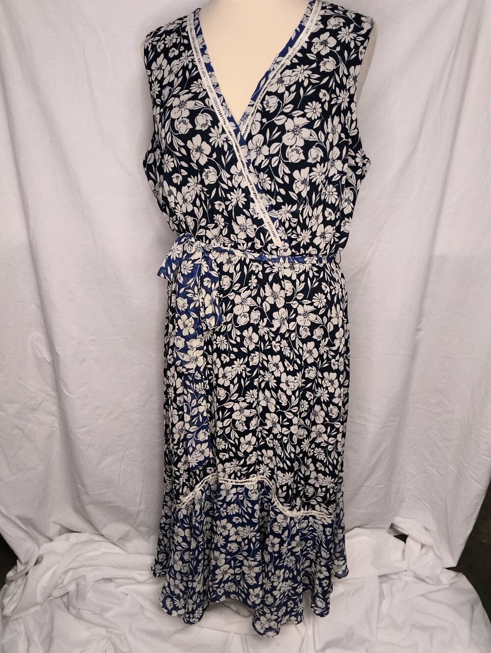 Lane Bryant Navy and White Floral Maxi Dress with Tie Waist